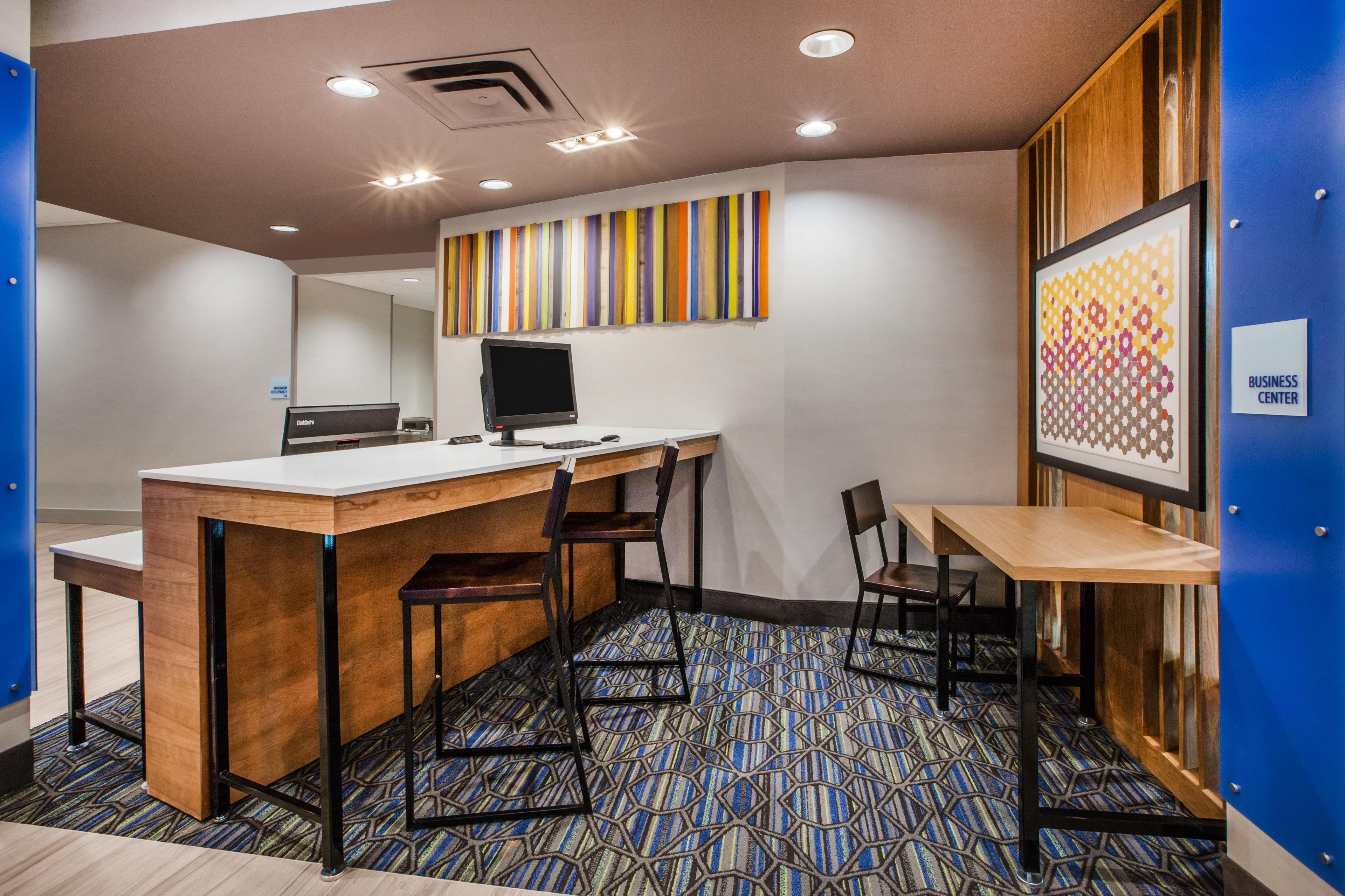 Express Atlanta W Hotel